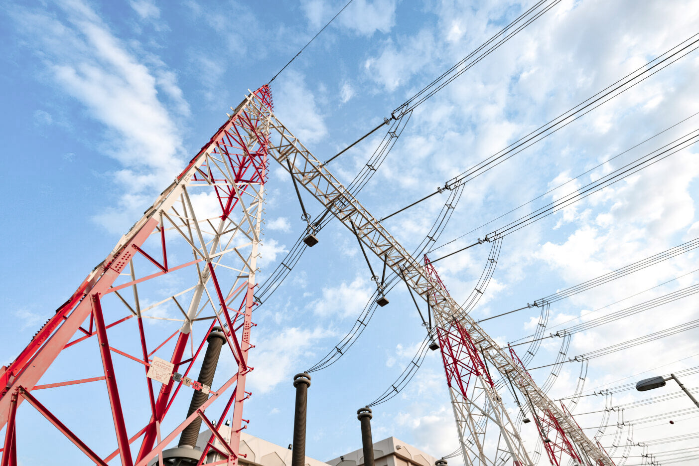 TAQA and EWEC Advance Abu Dhabi’s Artificial Intelligence Strategy Through State-of-the-Art Energy Infrastructure Projects